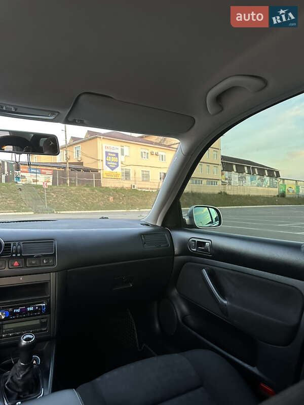 Седан Volkswagen Bora 2000 в Самборе