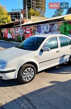 Седан Volkswagen Bora 1999 в Харькове