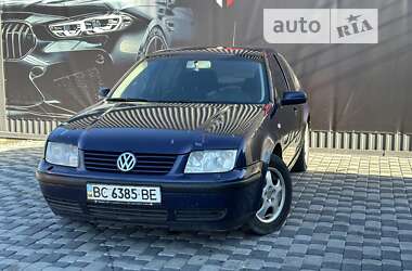 Седан Volkswagen Bora 2004 в Львове