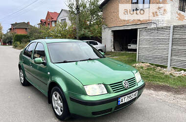 Седан Volkswagen Bora 2002 в Киеве