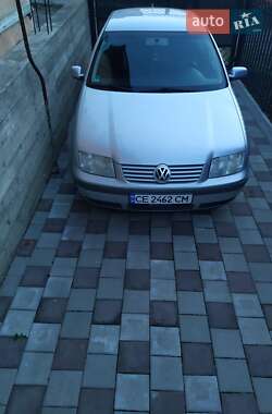 Седан Volkswagen Bora 2001 в Чернівцях