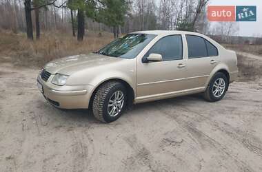 Седан Volkswagen Bora 2002 в Ізюмі