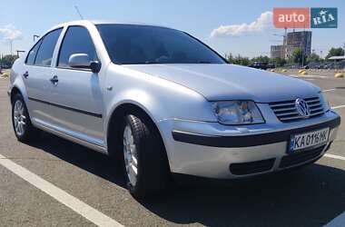 Седан Volkswagen Bora 2001 в Києві