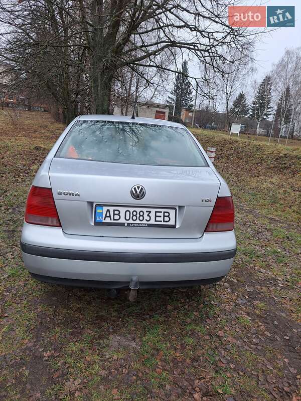 Седан Volkswagen Bora 2001 в Хмельнике