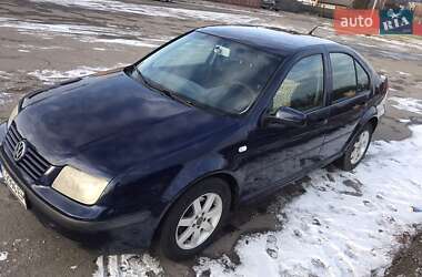 Седан Volkswagen Bora 2000 в Луцке