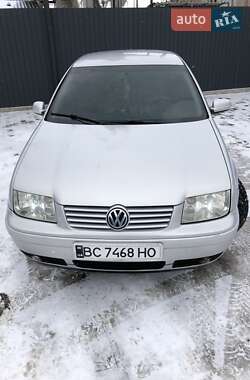 Седан Volkswagen Bora 1998 в Тернополі