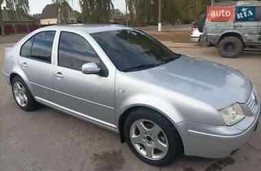 Седан Volkswagen Bora 2000 в Ромнах