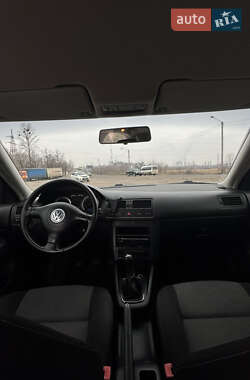 Седан Volkswagen Bora 2005 в 