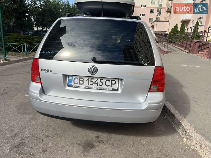 Универсал Volkswagen Bora 2001 в Киеве