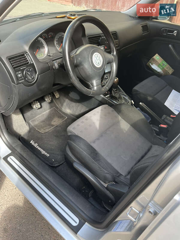 Універсал Volkswagen Bora 2001 в Києві