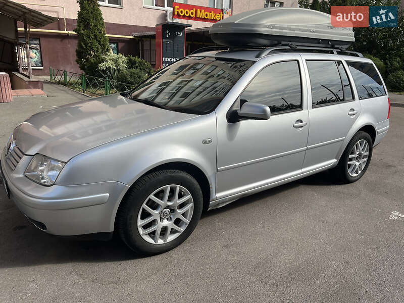 Універсал Volkswagen Bora 2001 в Києві