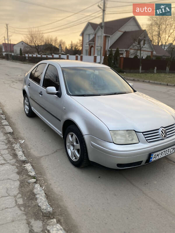 Седан Volkswagen Bora 2005 в Звягелі фото 8 Седан Volkswagen Bora 2005 в Звягелі