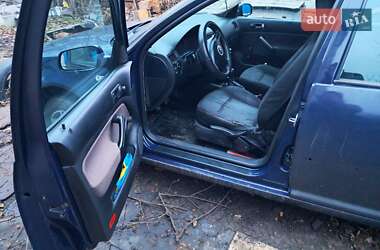 Седан Volkswagen Bora 2000 в 