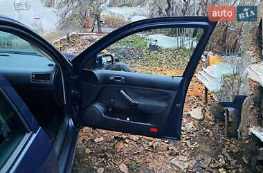 Седан Volkswagen Bora 2000 в 