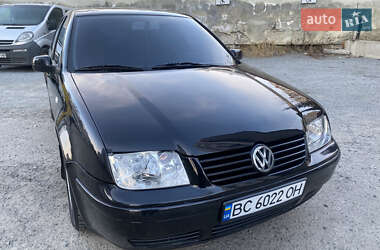 Седан Volkswagen Bora 1999 в Львове