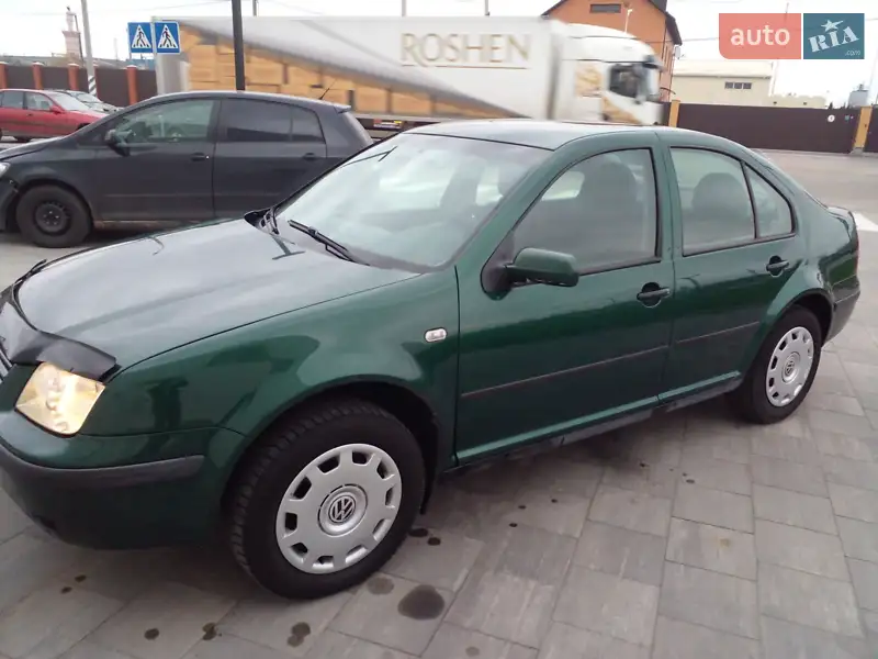 Volkswagen Bora 2000
