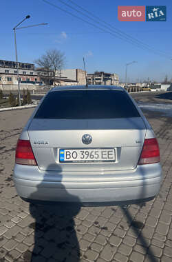 Седан Volkswagen Bora 2002 в Червонограде