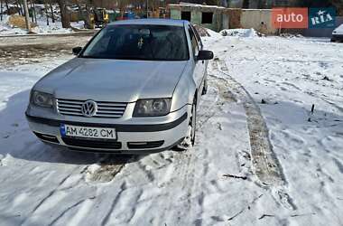 Седан Volkswagen Bora 2000 в Києві