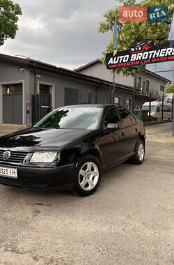 Седан Volkswagen Bora 1999 в Днепре