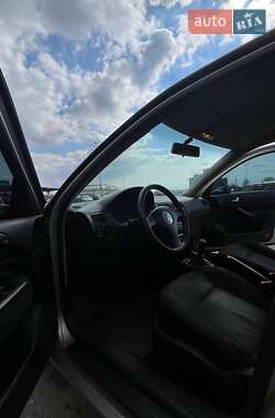 Седан Volkswagen Bora 2005 в 