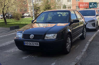 Седан Volkswagen Bora 2001 в Виннице