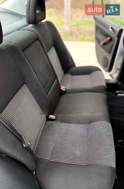 Седан Volkswagen Bora 2000 в 