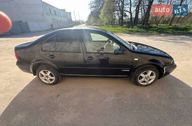 Седан Volkswagen Bora 1999 в 