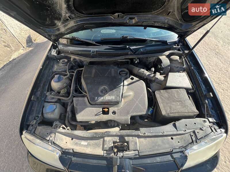 Седан Volkswagen Bora 1999 в Шостці