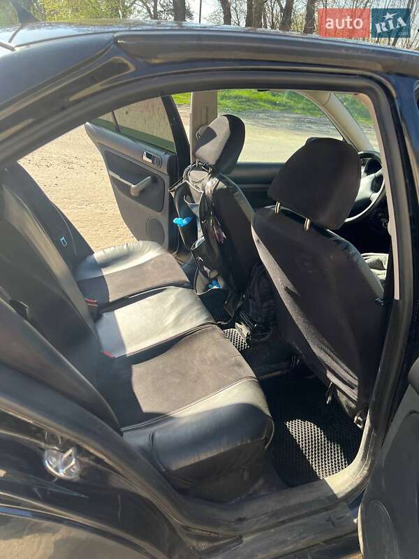 Седан Volkswagen Bora 1999 в Шостці