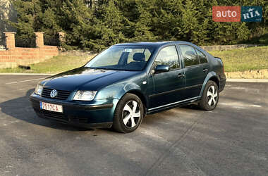 Седан Volkswagen Bora 2003 в Ровно