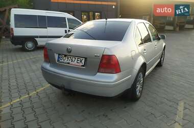 Седан Volkswagen Bora 1999 в 
