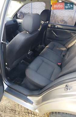 Седан Volkswagen Bora 2004 в 