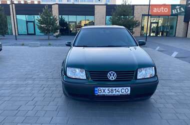 Седан Volkswagen Bora 1999 в 
