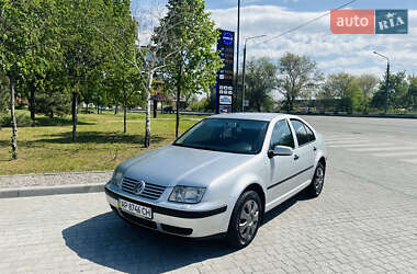 Седан Volkswagen Bora 2001 в Запорожье