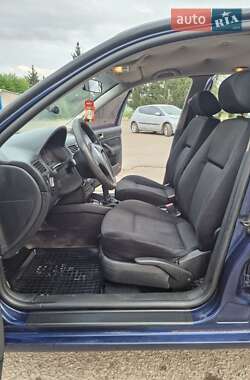Седан Volkswagen Bora 2003 в 