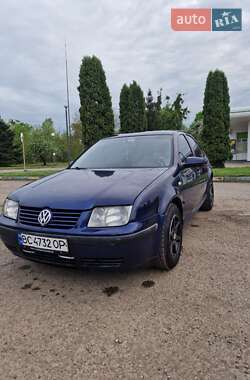 Седан Volkswagen Bora 2003 в 