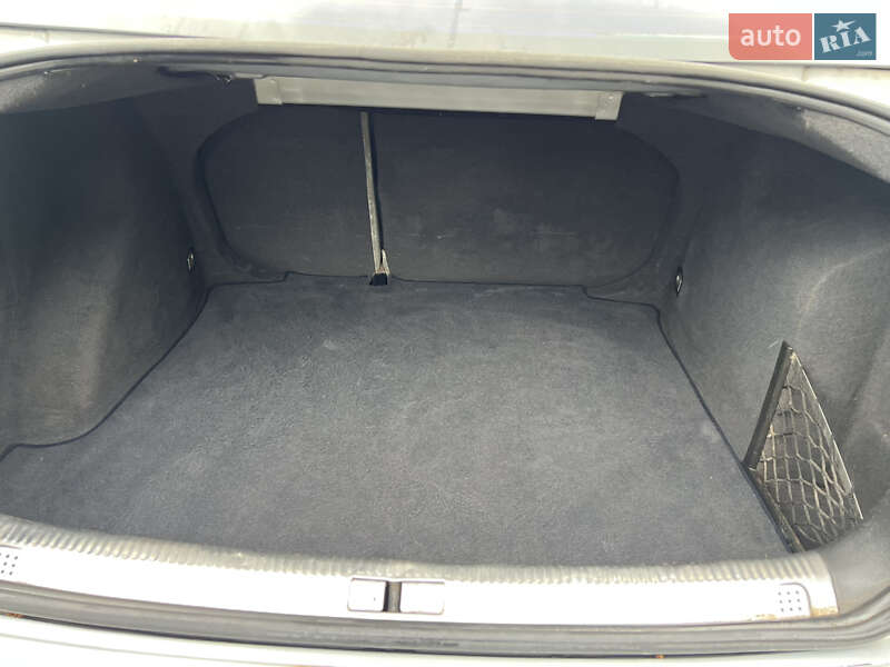 Седан Volkswagen Bora 2002 в Кременці