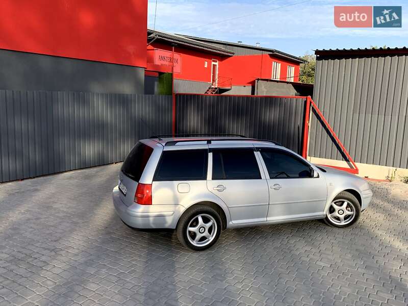 Универсал Volkswagen Bora 1999 в Киеве