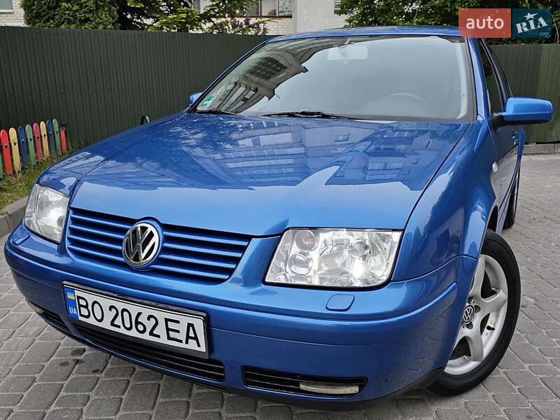 Volkswagen Bora 2000