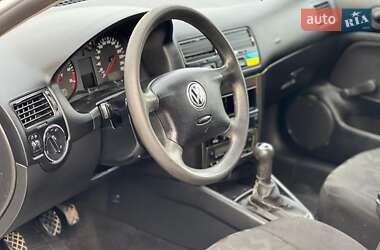 Седан Volkswagen Bora 2000 в 