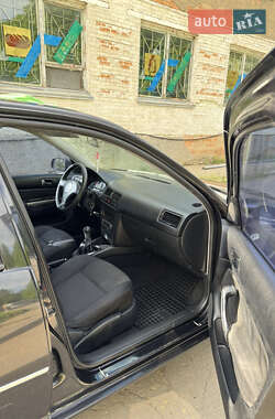 Седан Volkswagen Bora 2003 в 