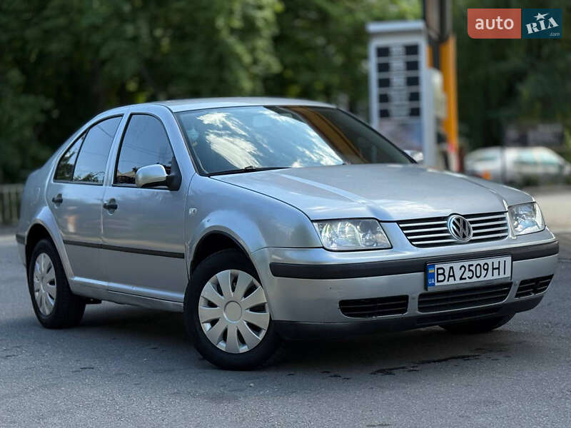 Седан Volkswagen Bora 2003 в Дніпрі