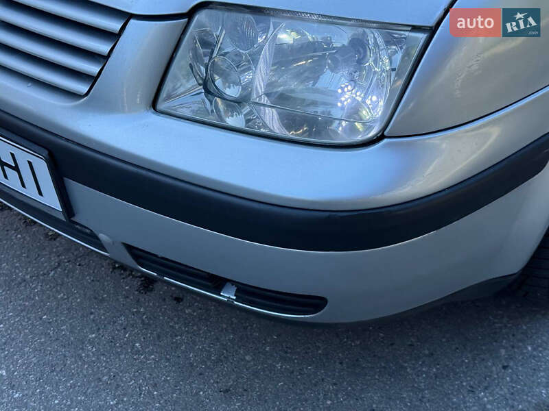 Седан Volkswagen Bora 2003 в Дніпрі