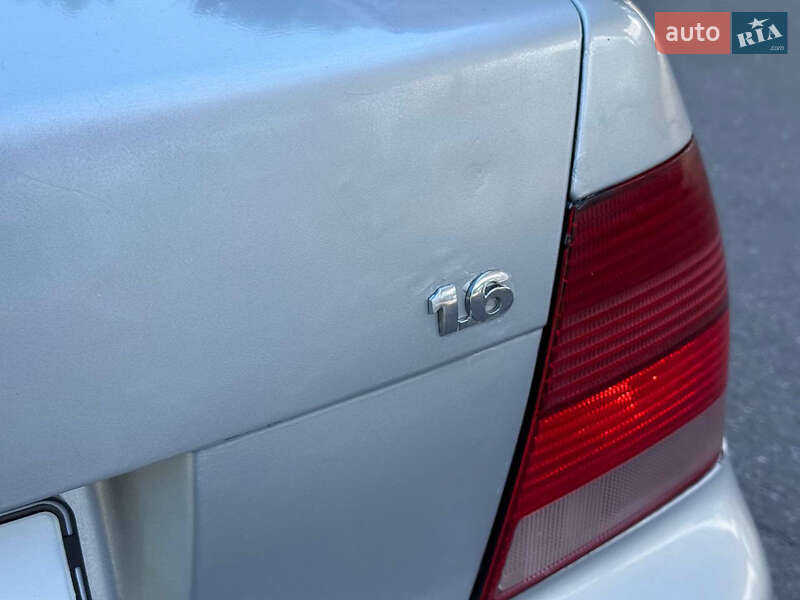 Седан Volkswagen Bora 2003 в Дніпрі
