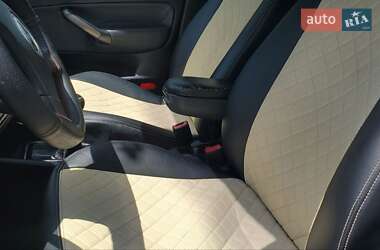 Седан Volkswagen Bora 2003 в 