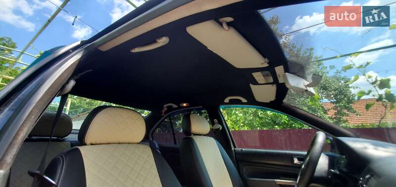 Седан Volkswagen Bora 2003 в Великій Михайлівці