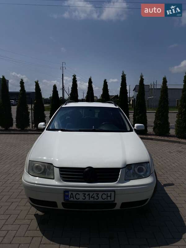 Volkswagen Bora 2000