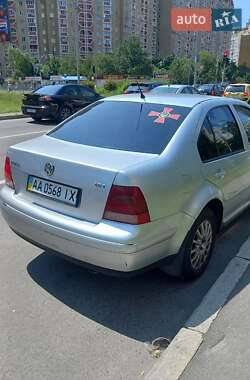 Седан Volkswagen Bora 2004 в 