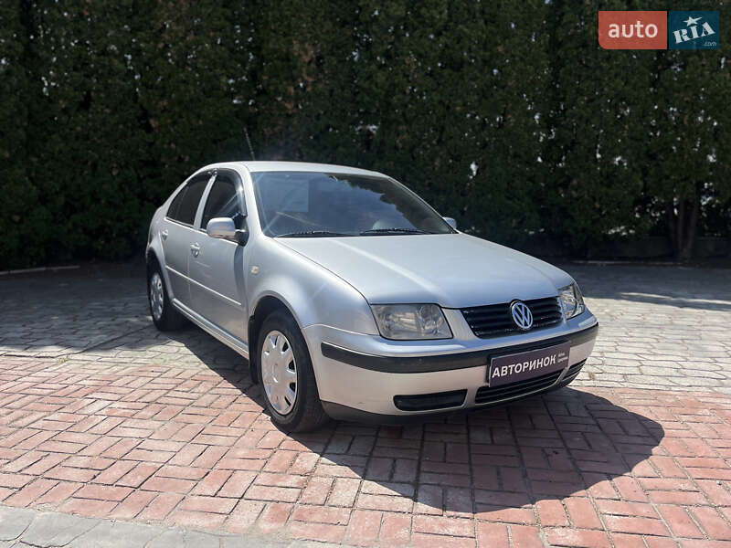 Volkswagen Bora 2001