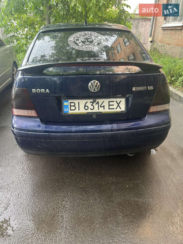 Седан Volkswagen Bora 2000 в Полтаве